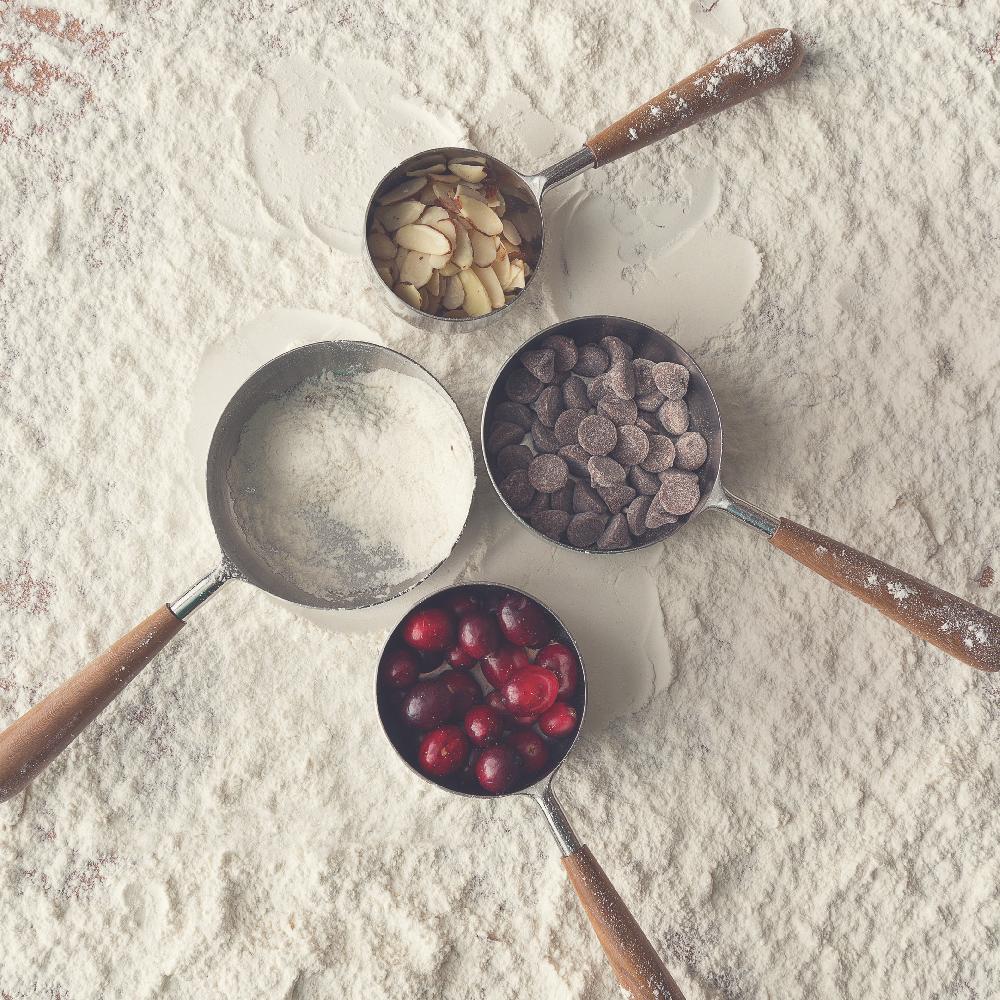 Stainless Steel and Teak Measuring Cup Set - Thumbnail 3